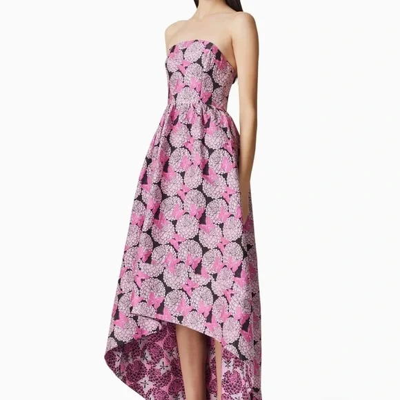 Elliatt Aimee Strapless Gown in Pink - Picture 3 of 6